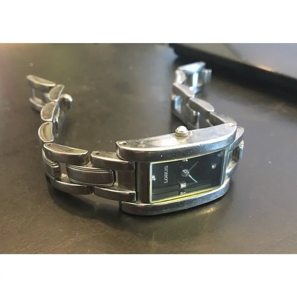 Woman's VTG Lorus Silver Tone Watch with Link Band, Diamond Accents